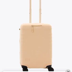 NEW BÉIS 'Carry-on Luggage Cover' in Beige